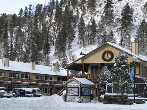 Find Casino Hotels & Resorts in Red River, NM .